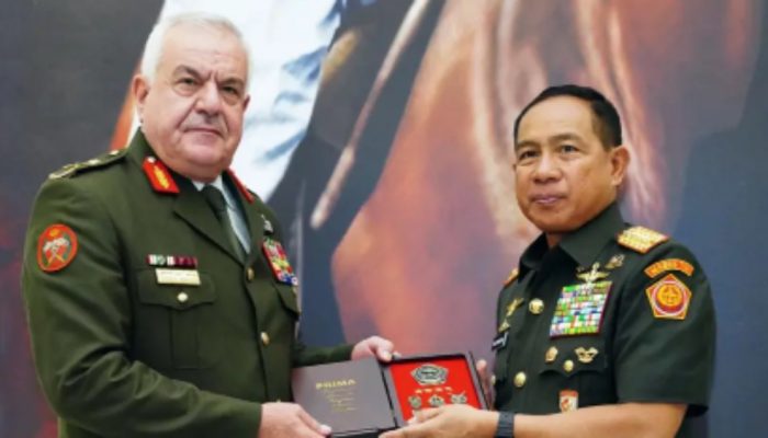 Kunjungan Kehormatan Kepala Staf Yordania ke TNI Tegaskan Komitmen Dukungan untuk Gaza