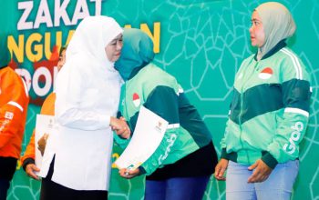 Jelang Ramadan 1447 Hijriah, Gubernur Khofifah Rangkul Bunda Ojol dan Jemaah Islamic Center