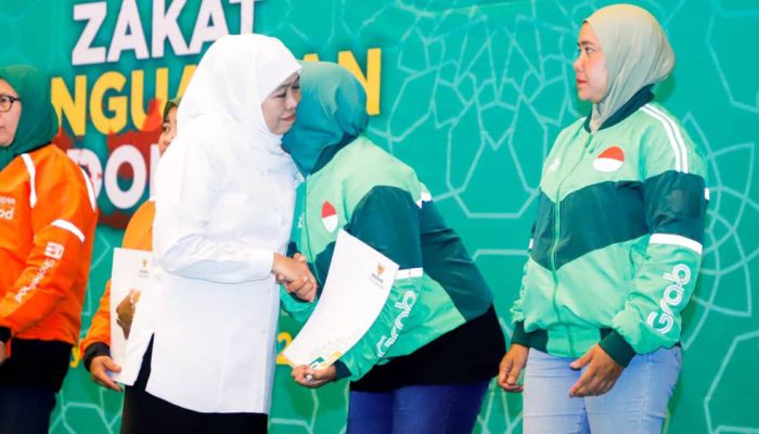 Jelang Ramadan 1447 Hijriah, Gubernur Khofifah Rangkul Bunda Ojol dan Jemaah Islamic Center