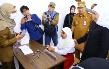 Gubernur Khofifah: Posyandu Harus Jadi Pusat Layanan Terpadu Berbasis 6 SPM
