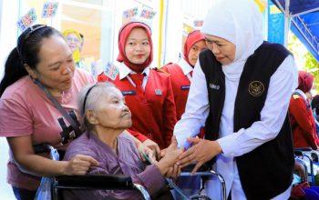 Gubernur Jawa Timur Pastikan Lansia Jatim Tetap Bermartabat dan Sejahtera