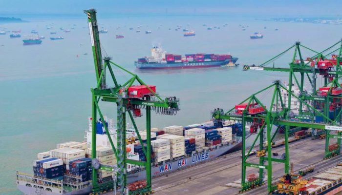 Terminal Teluk Lamong Pacu Pertumbuhan Logistik Nasional, Throughput Capai 1,2 Juta TEUs