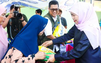 Pasar Murah Gubernur Khofifah di Pasuruan: Kendalikan Inflasi, Berdayakan UMKM, dan Bantu Masyarakat