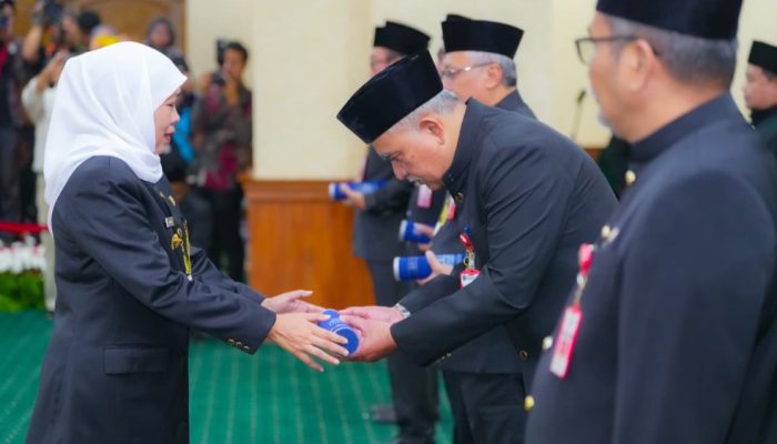 Gubernur Khofifah Minta Pejabat Baru Perkuat Integritas, Sinergi, dan Transformasi Digital di Jatim