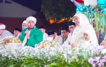 Gubernur Khofifah: Kemerdekaan Harus Dijaga dan Diisi dengan Kerja Terbaik untuk Bangsa