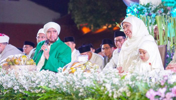 Gubernur Khofifah: Kemerdekaan Harus Dijaga dan Diisi dengan Kerja Terbaik untuk Bangsa