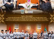 Gubernur Khofifah Terima Dwija Praja Nugraha, Penghargaan Tertinggi PB PGRI