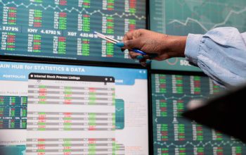 Jelang Aksi 27 Agustus, Investor Lebih Hati-hati Hadapi Pergerakan IHSG