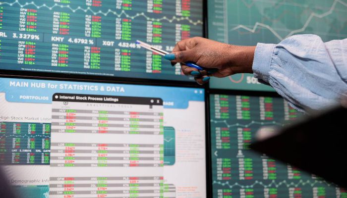 Jelang Aksi 27 Agustus, Investor Lebih Hati-hati Hadapi Pergerakan IHSG