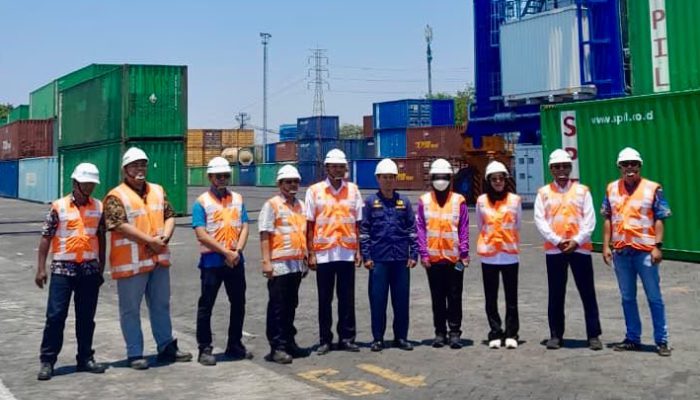 Terminal Nilam Bersiap Operasikan E-RTG Baru, Aspek Keselamatan Jadi Perhatian